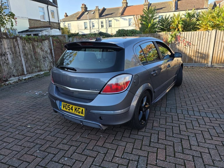 Vauxhall, ASTRA, Hatchback, 2004, Manual, 1998 (cc), 5 doors
