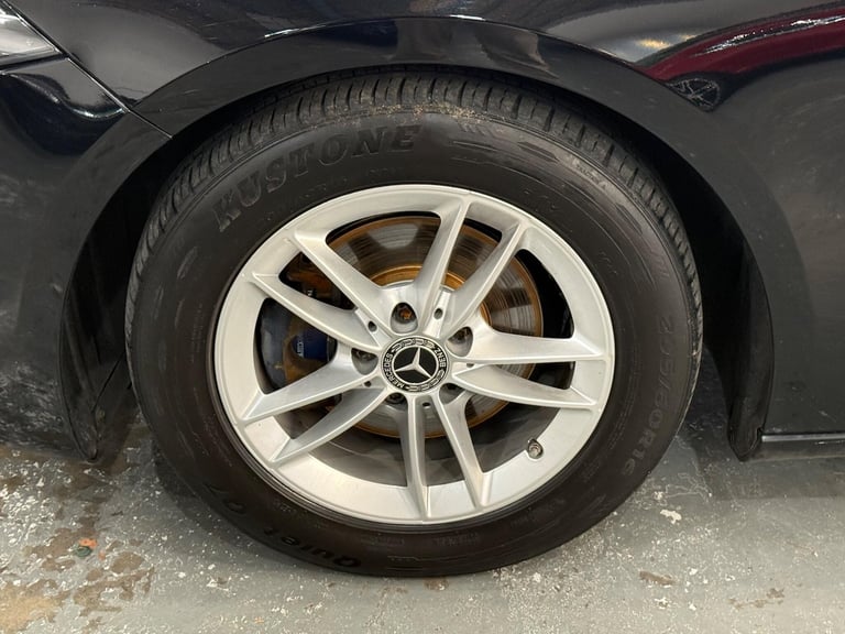 2019 Mercedes-Benz A-Class 1.3 A180 SE (Executive) Hatchback 5dr Petrol 7G-DCT Euro 6 (s/s) (136 ...