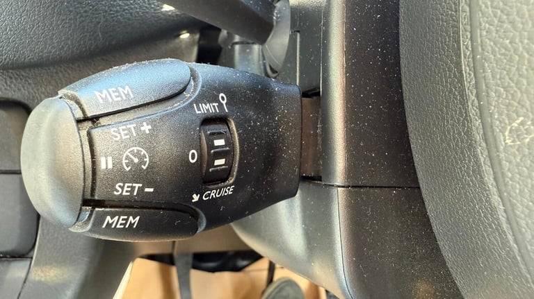 PEUGEOT EXPERT 1.5 BlueHDi 1000 Professional Premium + 2023