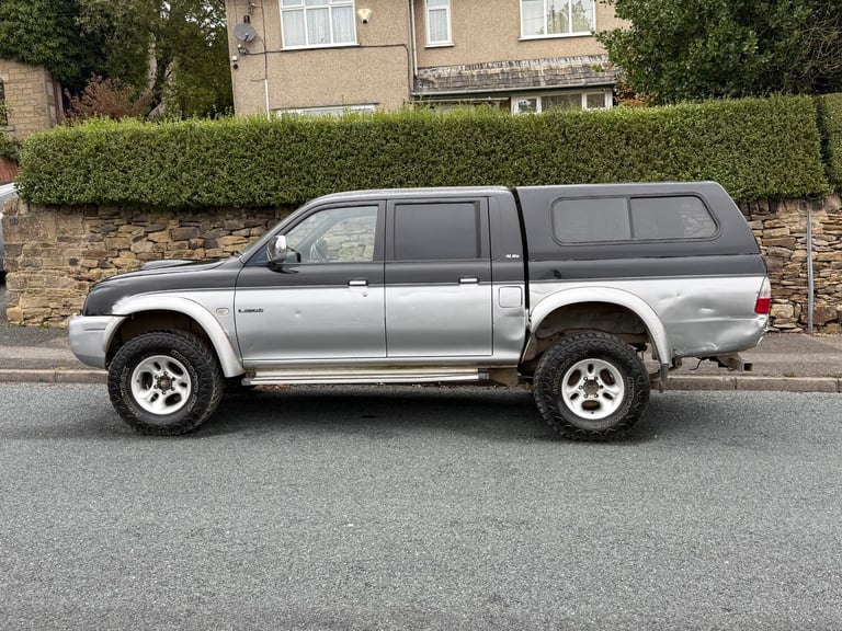 2002 Mitsubishi L200 Double Cab DI-D 4Life 4WD 134Bhp Double Cab Pick-up  Diesel Manual