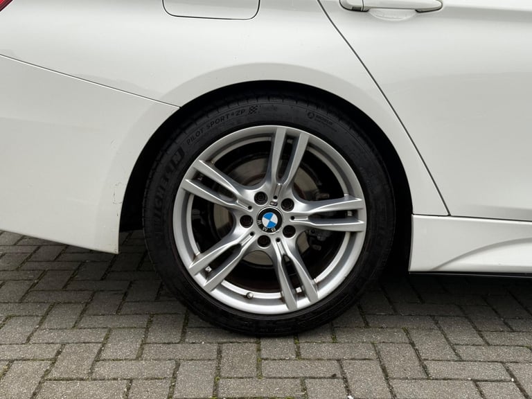 2015 BMW 3 Series 2.0 320i M Sport Euro 6 (s/s) 4dr SALOON Petrol Manual