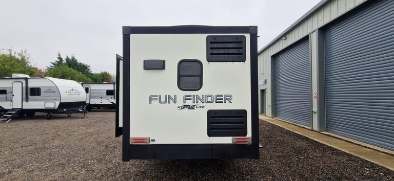 2018 Cruiser RV Fun Finder 27IK 1 Bedroom 5 Berth American Caravan 5th Wheel RV