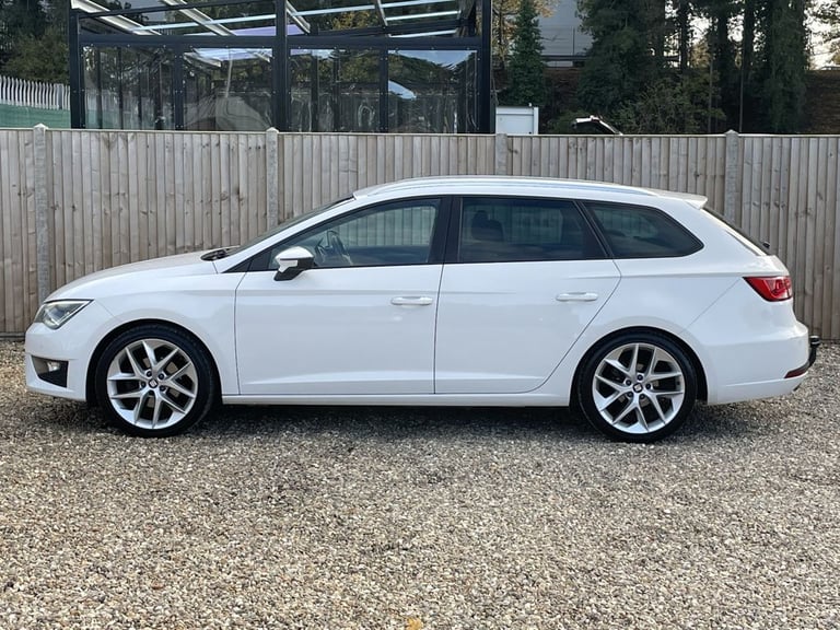 2015 SEAT Leon 2.0 TDI FR 5dr [Technology Pack] ESTATE DIESEL Manual