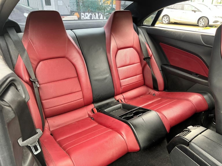 2015 Mercedes-Benz E Class E220 BlueTEC AMG Line Premium 2dr 7G-Tronic COUPE DIESEL Automatic