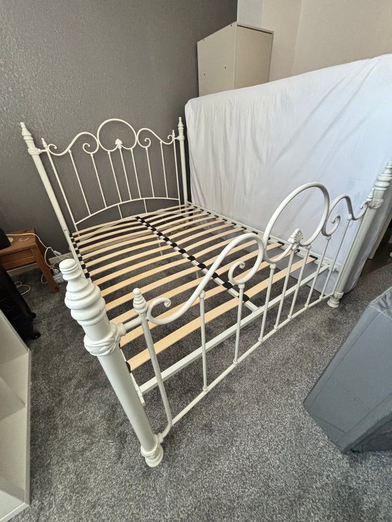 image for Double size Iron bed frame