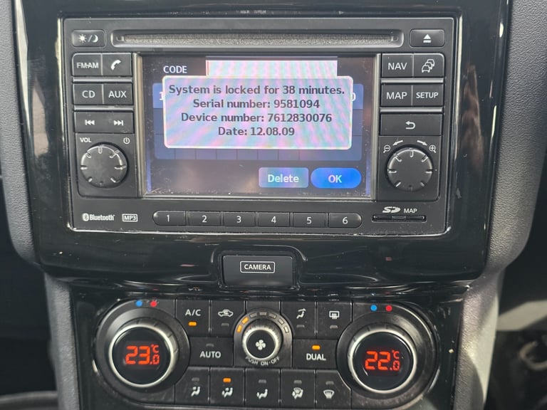 2012 Nissan Qashqai 1.6 [117] Tekna 5dr HATCHBACK Petrol Manual
