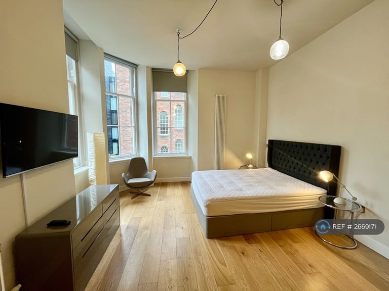 Studio flat in Simpson Loan, Edinburgh, EH3 (#2669171)