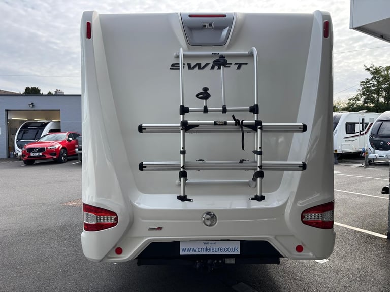 SWIFT BESSACARR HI-STYLE 599 MOTORHOME Alde, Auto Satellite, Tower Fridge, 
