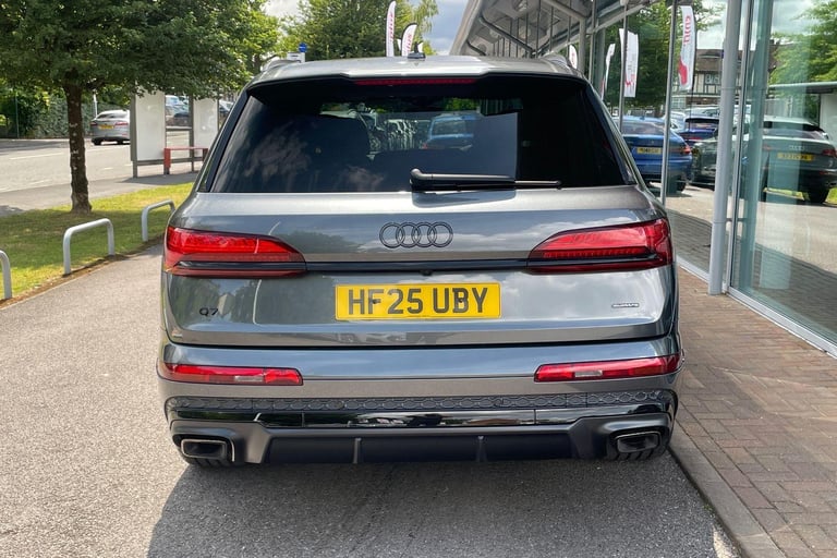2025 Audi Q7 3.0 TFSI V6 55 Black Edition SUV 5dr Petrol Tiptronic quattro Euro 6 (s/s)  ESTATE P...