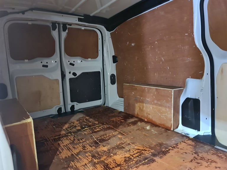 VAUXHALL VIVARO 1.5 TURBO D 2900 SPORTIVE P/V L2 H1 100 BHP LWB DIESEL