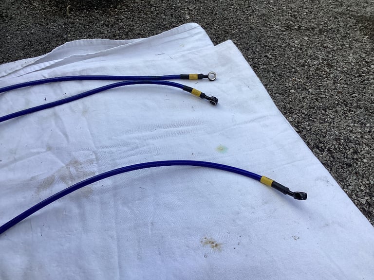 Yamaha R1  2CR / MT10 Hell brake lines