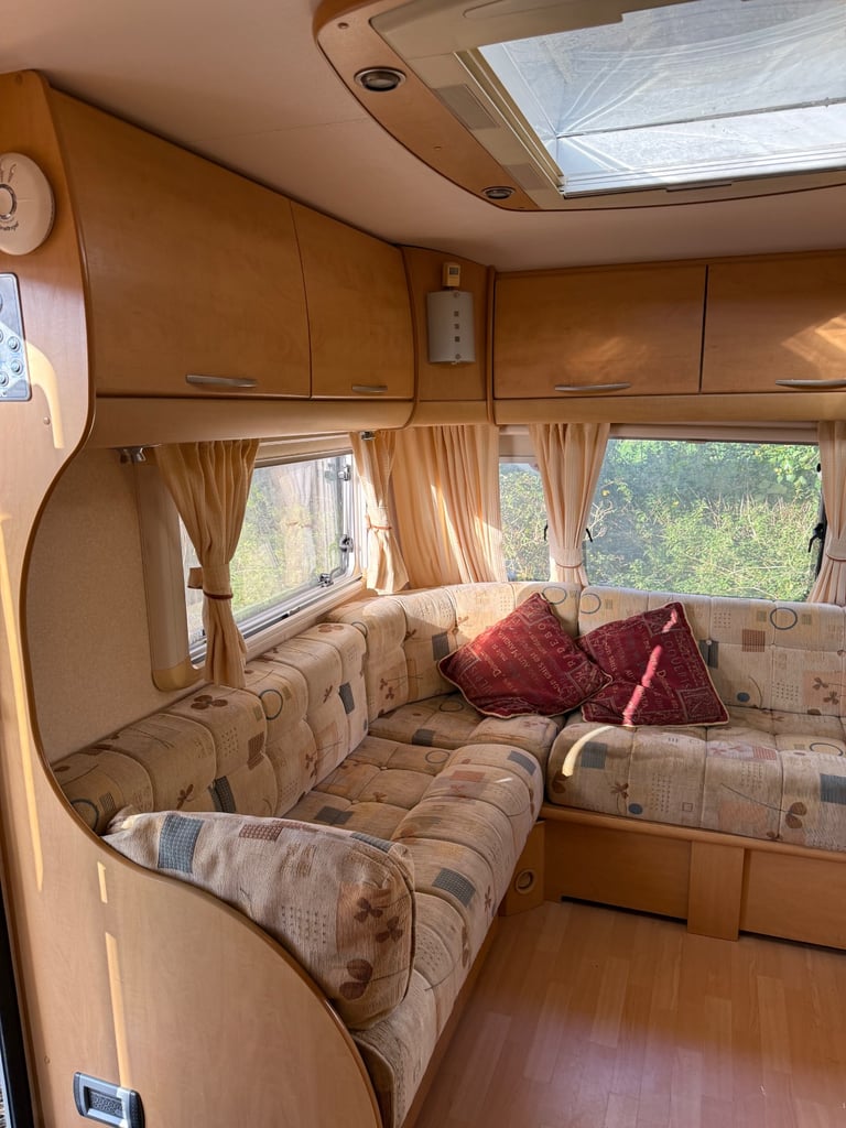 Bailey Senator Series 5 Caravan