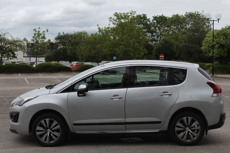 2015 Peugeot 3008 1.6 3008 Active e-HDi Semi-Auto 5dr SUV Diesel Automatic