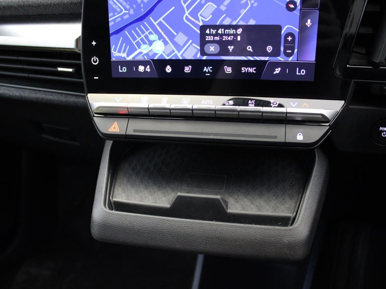 2024 Renault Megane E Tech EV60 160kW Techno+ 60kWh Optimum Charge 5dr Auto Hatchback ELECTRIC Au...