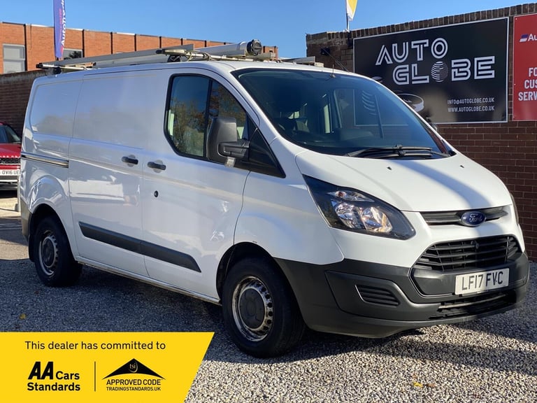 image for 2017 Ford Transit Custom 2.0 TDCi 310 L1 H1 5dr PANEL VAN Diesel Manual
