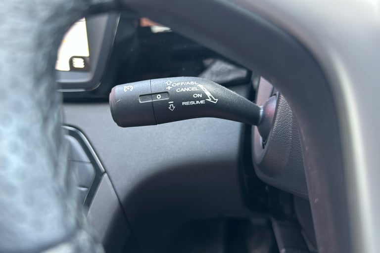  MG Gs 1.5 Tgi Exclusive Suv 5dr Petrol Manual Euro 6 s/s 160 Ps Petrol