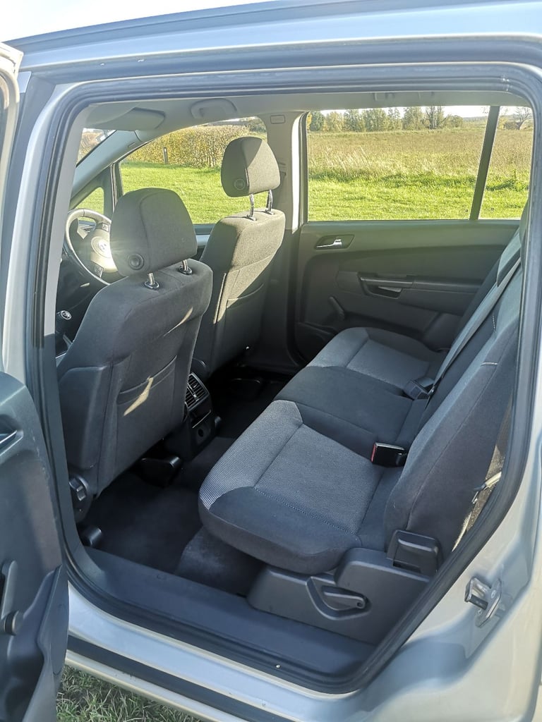 Vauxhall, ZAFIRA, MPV, 2013, Manual, 1598 (cc), 5 doors