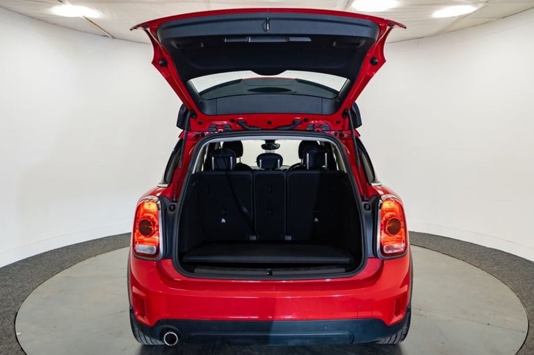 2020 20 MINI COUNTRYMAN 1.5 COOPER CLASSIC SUV 5DR PETROL MANUAL EURO 6 (S/S) (1