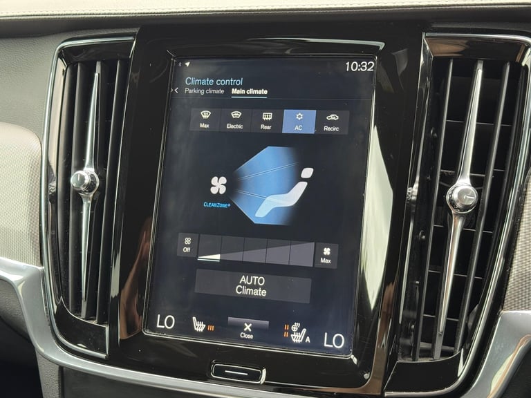 2018 Volvo S90 2.0 D4 R-Design Auto Euro 6 (s/s) 4dr SALOON Diesel Automatic
