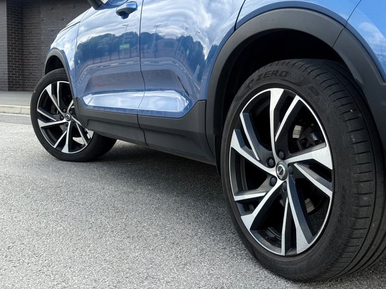 2020 Volvo XC40 2.0 T4 R DESIGN Pro 5dr Geartronic ESTATE Petrol Automatic