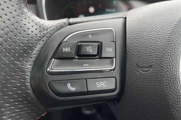 2023 MG MG HS 1.5 T-GDI 16.6kWh Exclusive SUV 5dr Petrol Plug-in Hybrid Auto Euro 6 (s/s) SUV Hyb...
