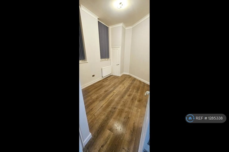 1 bedroom flat in Pleasant Row, Gillingham, ME7 (1 bed) (#1285338)