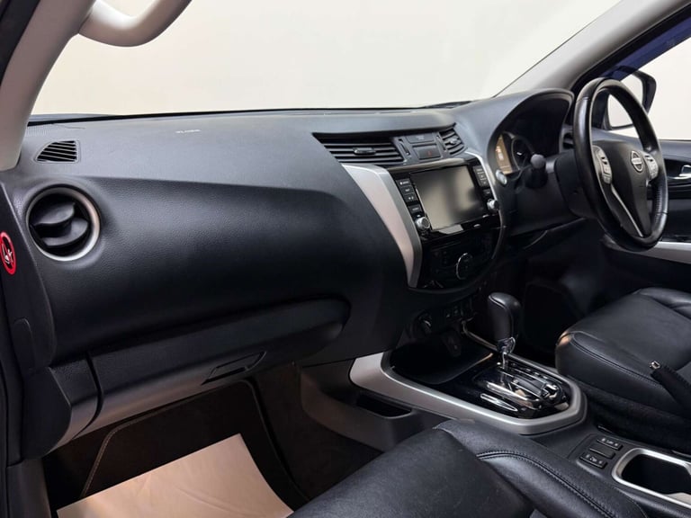 2020 Nissan Navara 2.3 dCi N-Guard Auto 4WD Euro 6 4dr Pickup Diesel Automatic