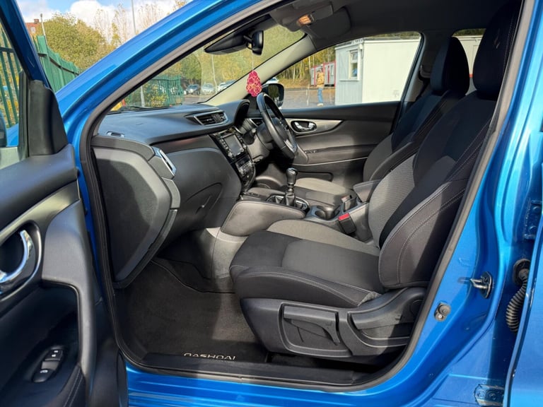 2017 Nissan Qashqai 1.2 DIG-T N-Connecta Euro 6 (s/s) 5dr HATCHBACK Petrol Manual