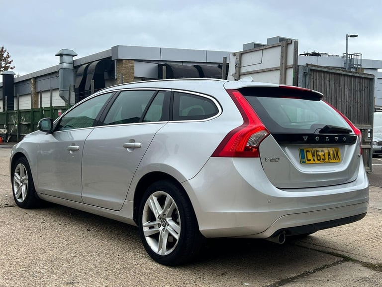 2013 Volvo V60 2.0 D3 SE Lux Euro 5 (s/s) 5dr ESTATE Diesel Manual
