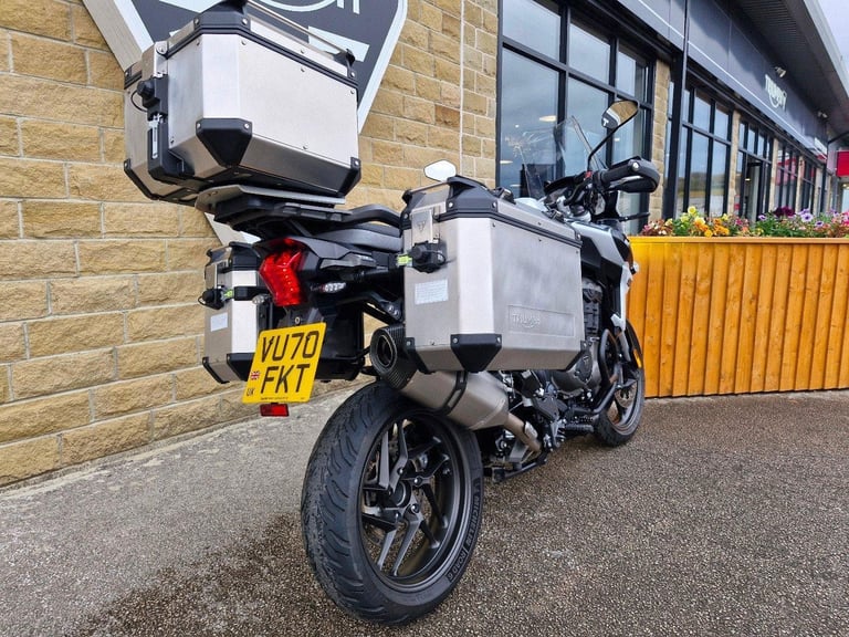 2020 Triumph Tiger 1200 SE Alpine Edition Full Expedition luggage Engine bars