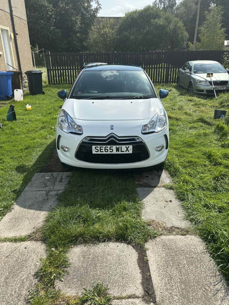 DS, DS 3, Hatchback, 2016, Manual, 1199 (cc), 3 doors