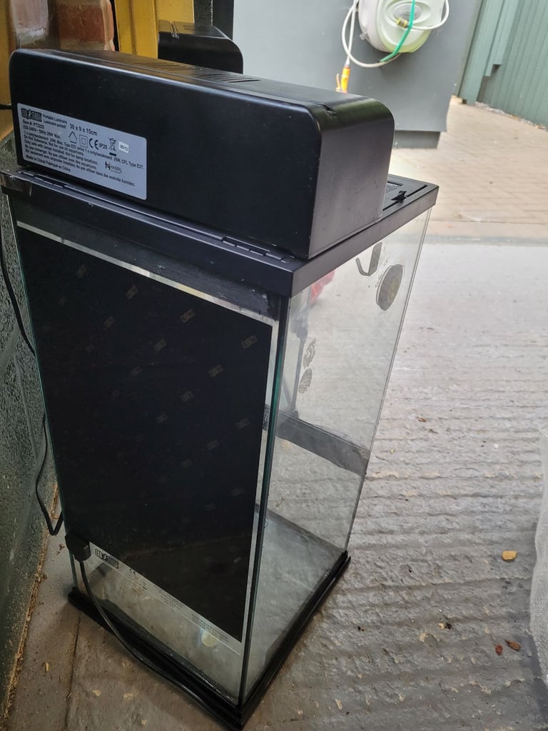  Zoo Med Palladium  vivarium