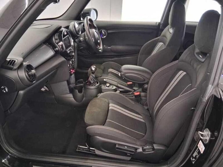 2019 MINI Hatch 1.5 Cooper Sport Hatchback 3dr HATCHBACK Petrol Manual