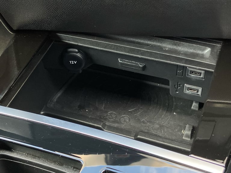 2024 Vauxhall Astra 115kW Ultimate 54kWh 5dr Auto Hatchback Electric Automatic