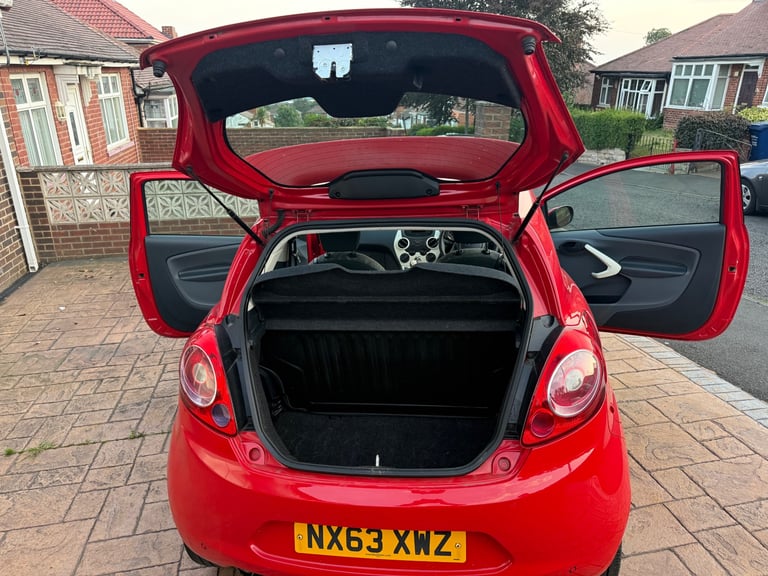 Ford, KA, Hatchback, 2013, Manual, 1242 (cc), 3 doors