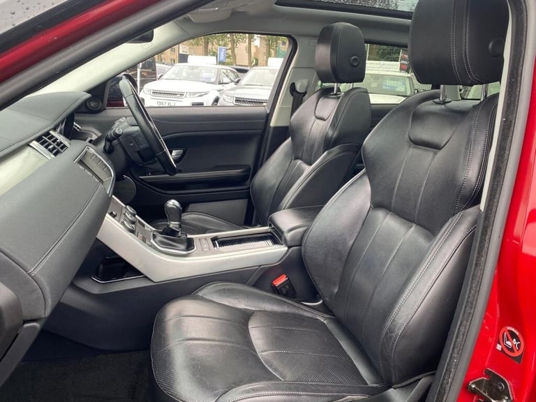 2016 Land Rover Range Rover Evoque 2.0 TD4 SE TECH 5d 177 BHP Estate Diesel Manual