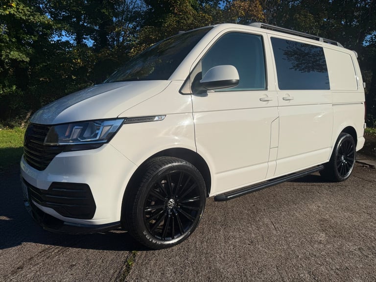 2020 VOLKSWAGEN TRANSPORTER T6.1 TDI 6 SEAT KOMBI STARTLINE SWB IN CANDY WHITE