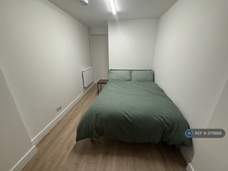 1 bedroom in Woburn Gate, Northampton, NN3 (#2179868)