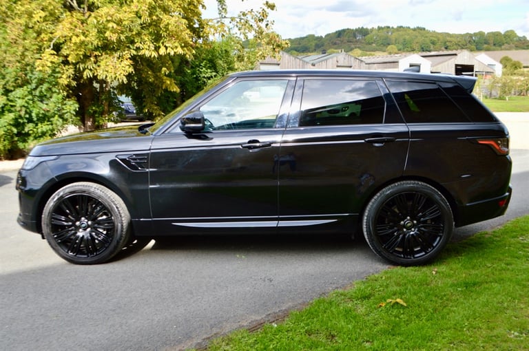 2022 Land Rover Range Rover Sport 3.0 D300 MHEV HSE Dynamic Black SUV 5dr Diesel Auto 4WD Euro 6 ...