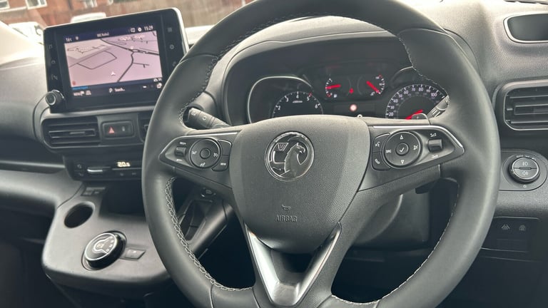 2021 Vauxhall Combo Life 1.2 Turbo 130 Elite 5dr Auto [7 seat] Petrol Estate Estate Petrol Automatic