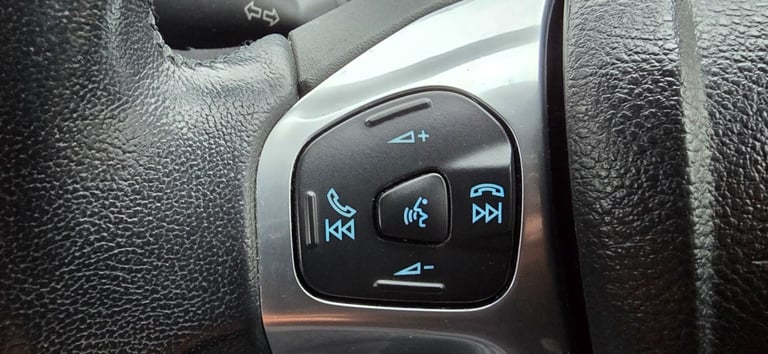 2014 Ford Fiesta 1.25 82 Zetec 3dr HATCHBACK Petrol Manual