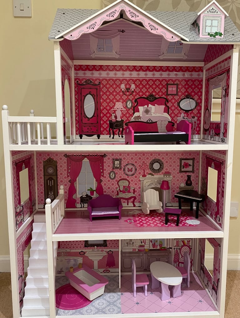 Dolls house with furniture 