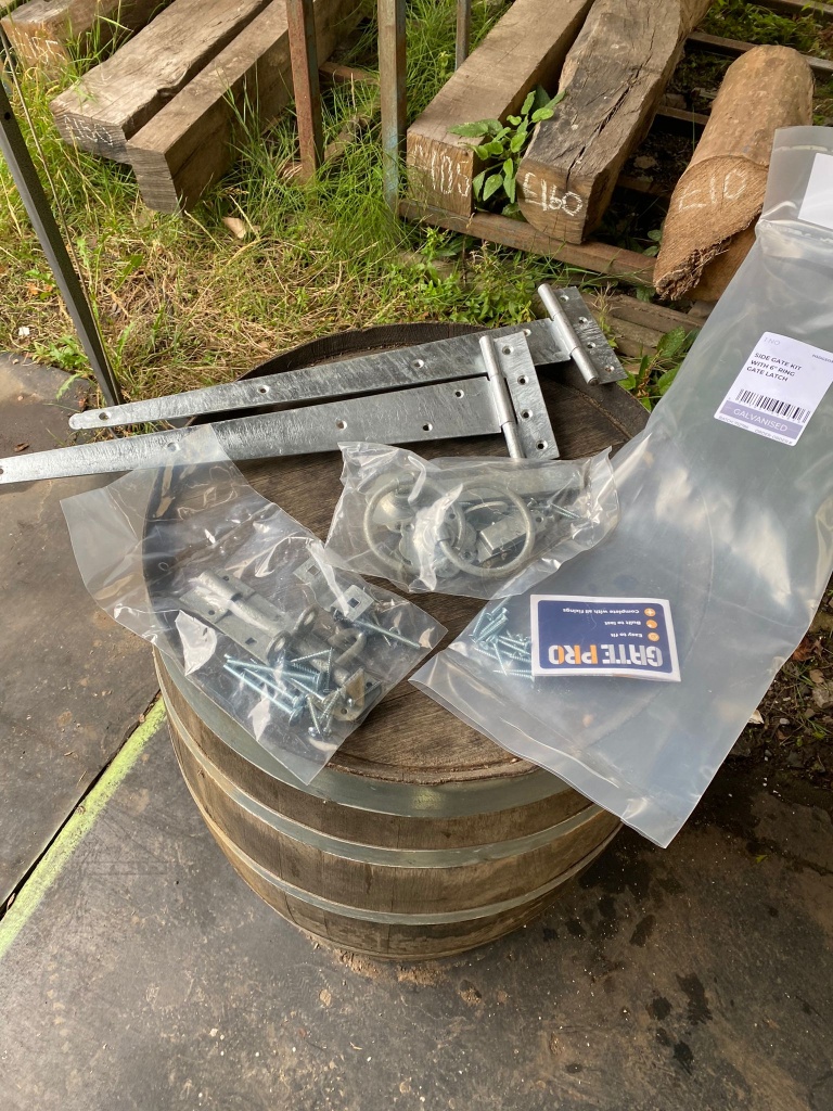 image for Pedestrian gate kits Gate pro £24 pack HINGES BOLTS LATCH PACK