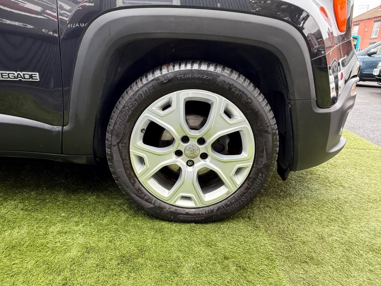 2015 Jeep Renegade 1.6 MultiJetII Limited SUV 5dr Diesel Manual Euro 5 (s/s) (120 ps) ESTATE Dies...