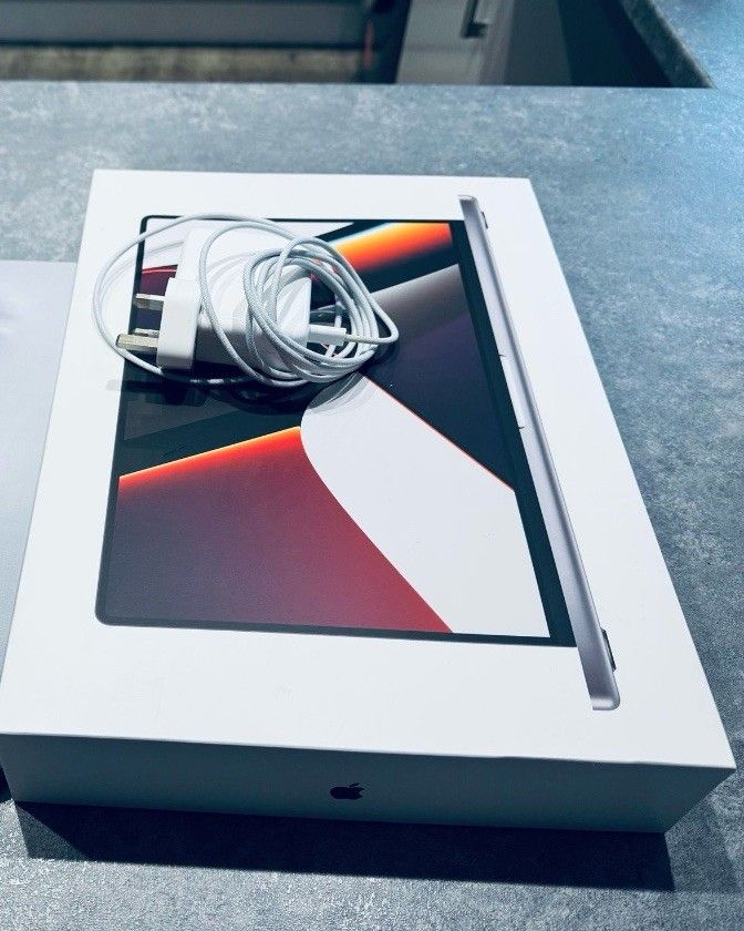 Apple MacBook Pro 16-inch Grey 10-Core with M1 Pro Chip, 16GB RAM, 512GB SSD