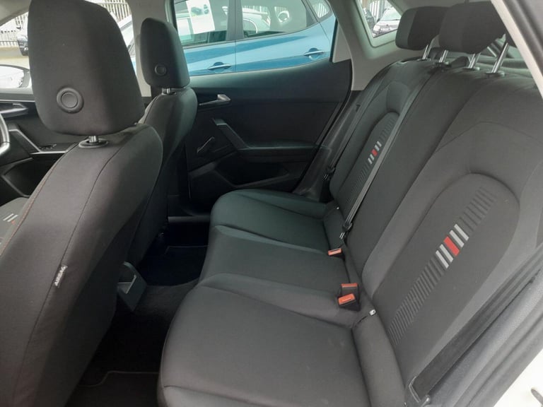 2017 SEAT Ibiza 1.0 TSI FR Hatchback 5dr Petrol Manual Euro 6 (s/s) (95 ps) HATCHBACK Petrol Manual