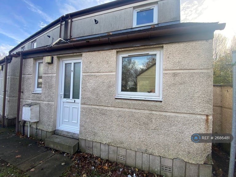 1 bedroom house in Aberfeldy Terrace, Irvine, KA11 (1 bed) (#2686481)