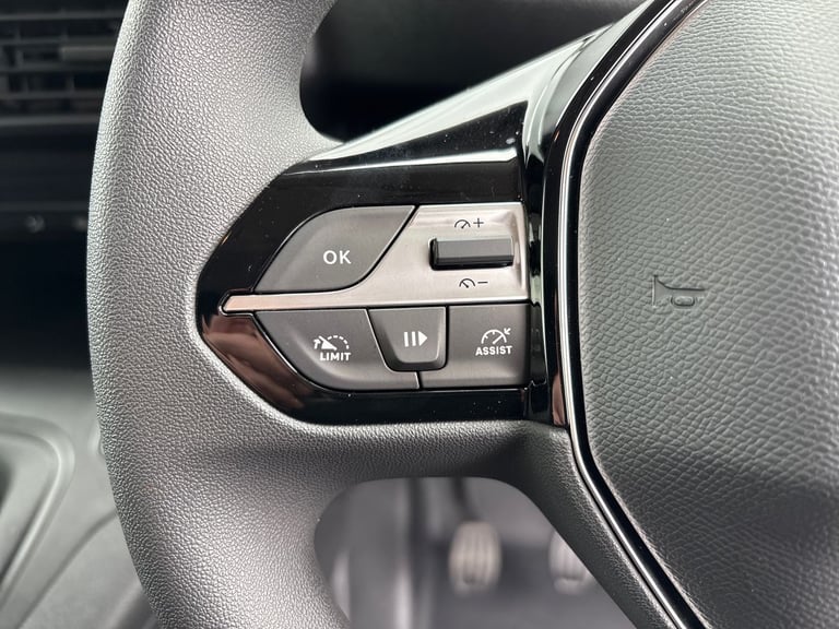 2025 Peugeot Partner 1.5 BlueHDi 100 Professional Van Van Diesel Manual