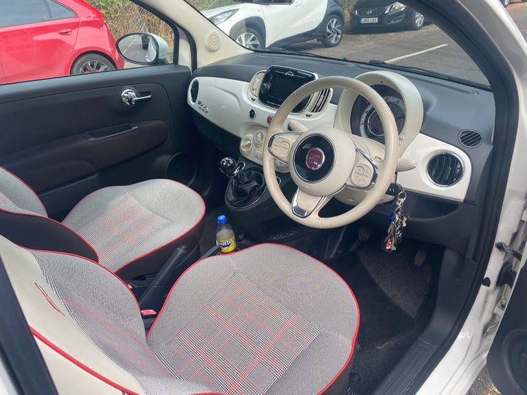 2016 FIAT 500 Lounge