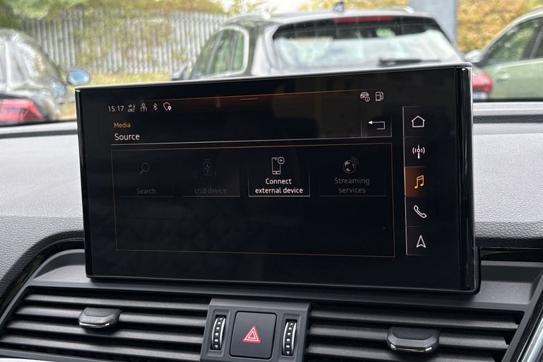 2023 Audi Q5 Edition 1 40 TDI quattro 204 PS S tronic SUV DIESEL Automatic